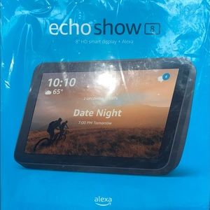 Selling ECHO SHOW AKA ALEXA SMART DISPLAY + ALEXA